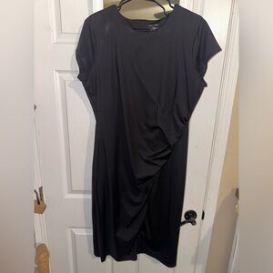 Only worn once elegant Nine West Dress!!